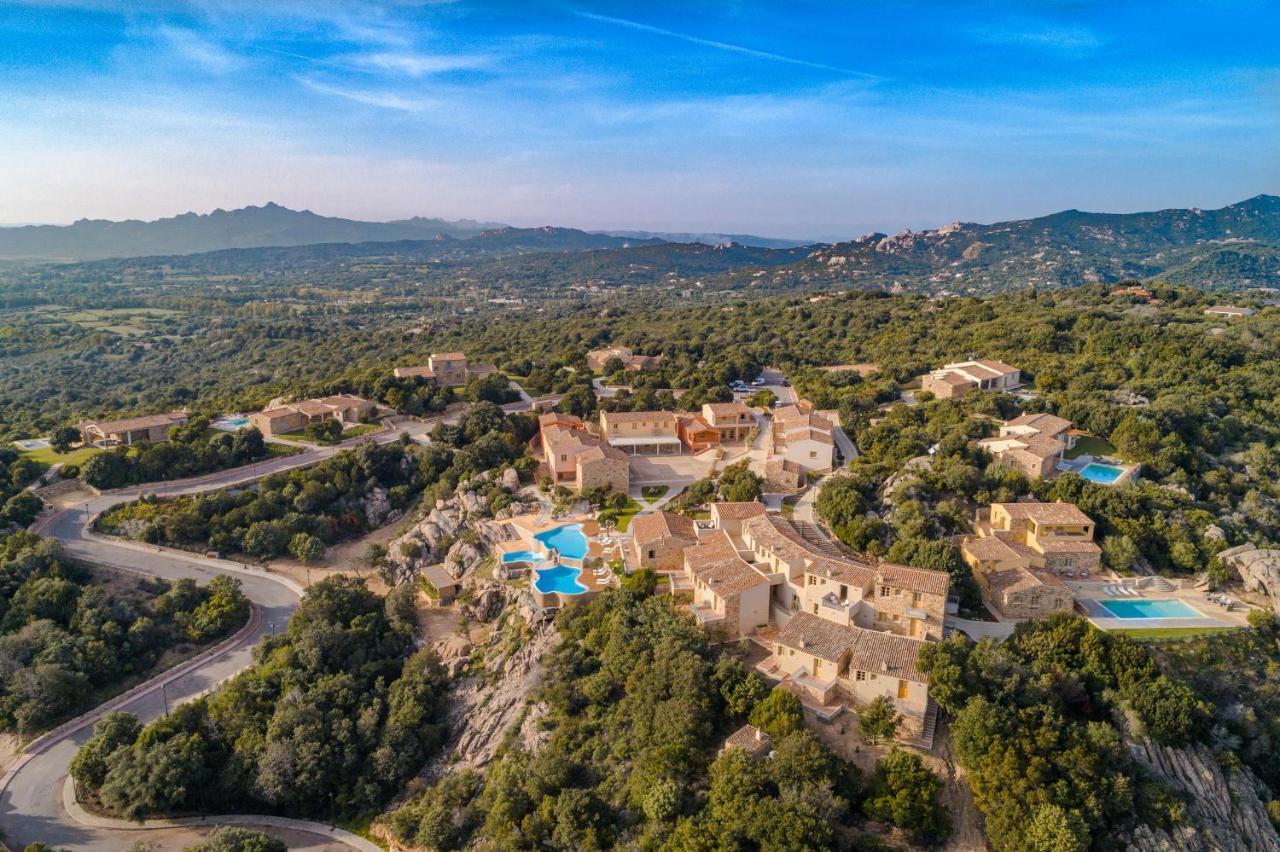 Borgo Smeraldo Арцакена Екстер'єр фото